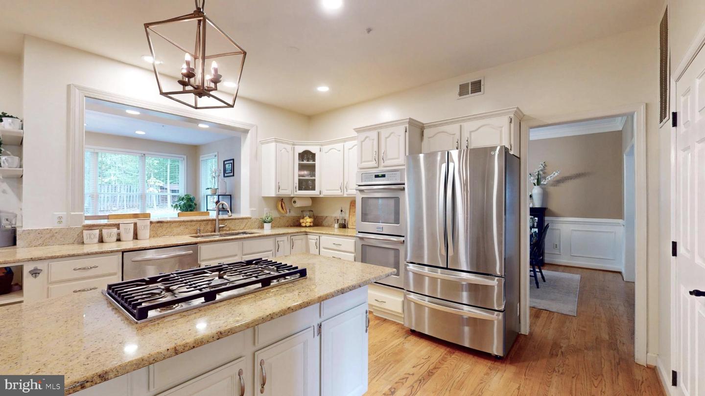 126 LAKE DR, STERLING, Virginia 20164, 4 Bedrooms Bedrooms, 9 Rooms Rooms,4 BathroomsBathrooms,Residential,For sale,126 LAKE DR,VALO2108016 MLS # VALO2108016