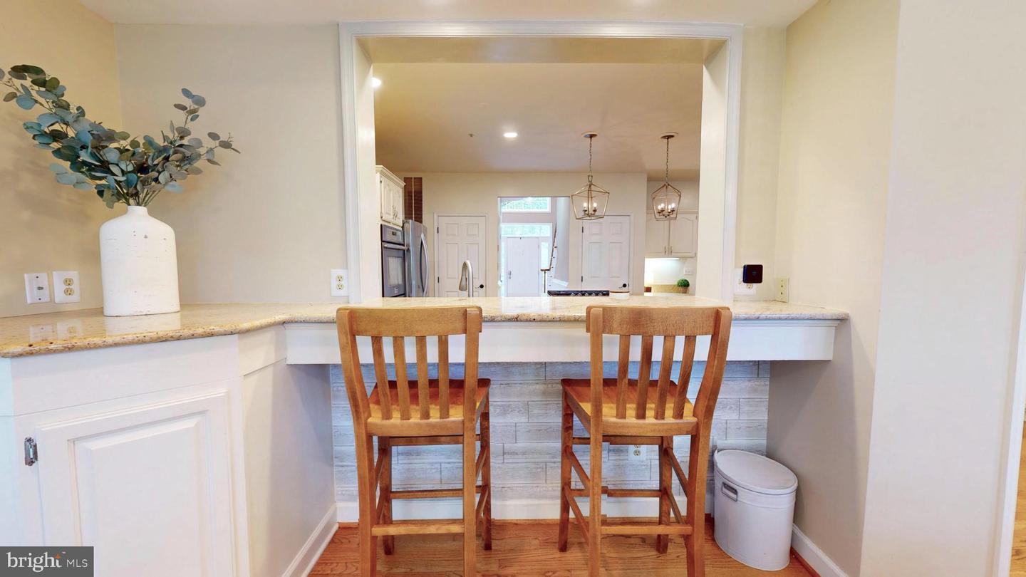 126 LAKE DR, STERLING, Virginia 20164, 4 Bedrooms Bedrooms, 9 Rooms Rooms,4 BathroomsBathrooms,Residential,For sale,126 LAKE DR,VALO2108016 MLS # VALO2108016