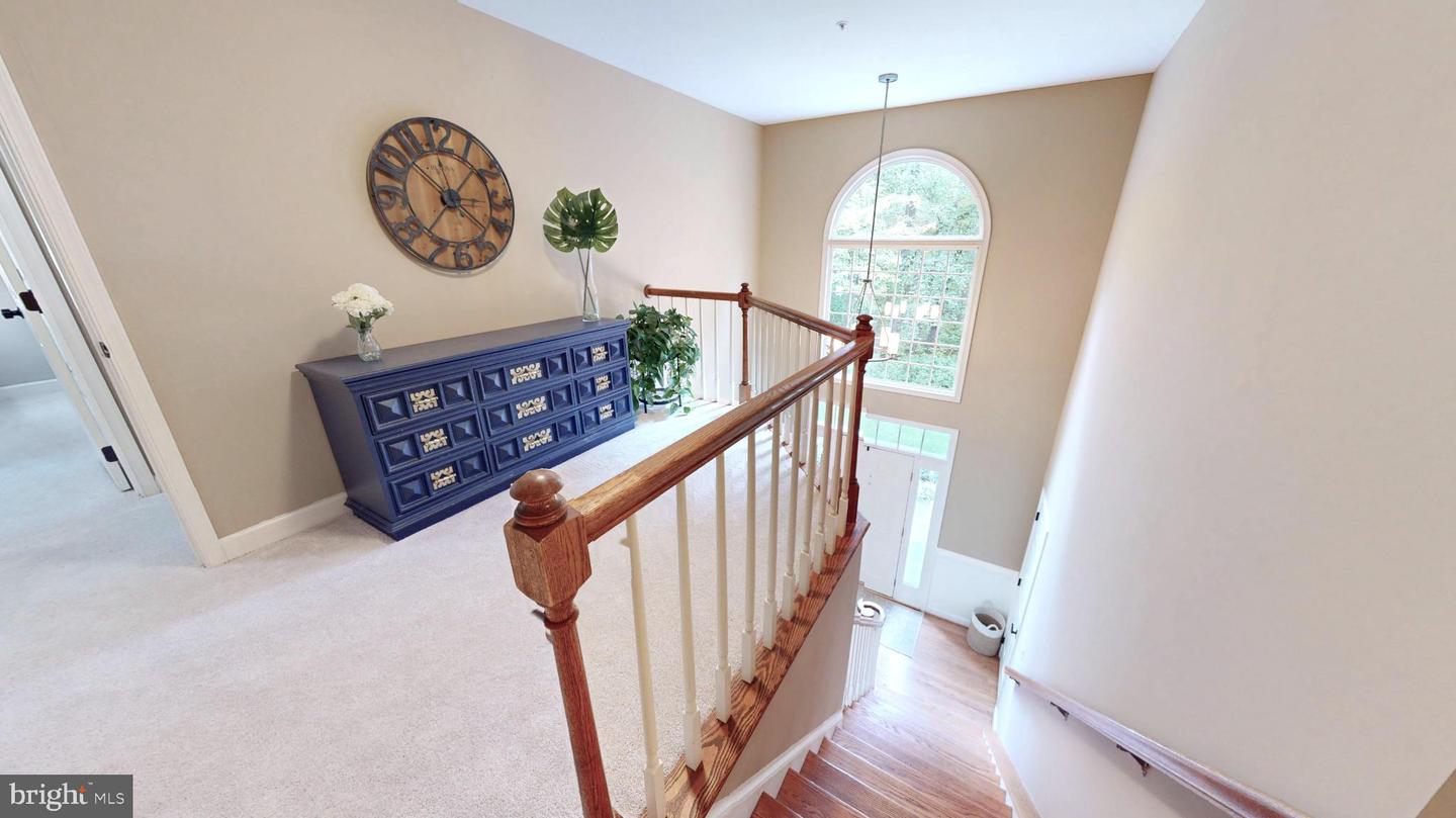 126 LAKE DR, STERLING, Virginia 20164, 4 Bedrooms Bedrooms, 9 Rooms Rooms,4 BathroomsBathrooms,Residential,For sale,126 LAKE DR,VALO2108016 MLS # VALO2108016