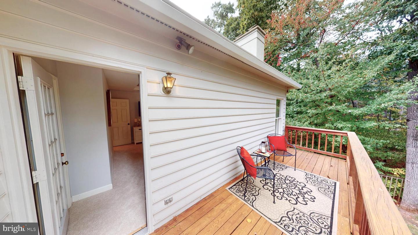 126 LAKE DR, STERLING, Virginia 20164, 4 Bedrooms Bedrooms, 9 Rooms Rooms,4 BathroomsBathrooms,Residential,For sale,126 LAKE DR,VALO2108016 MLS # VALO2108016