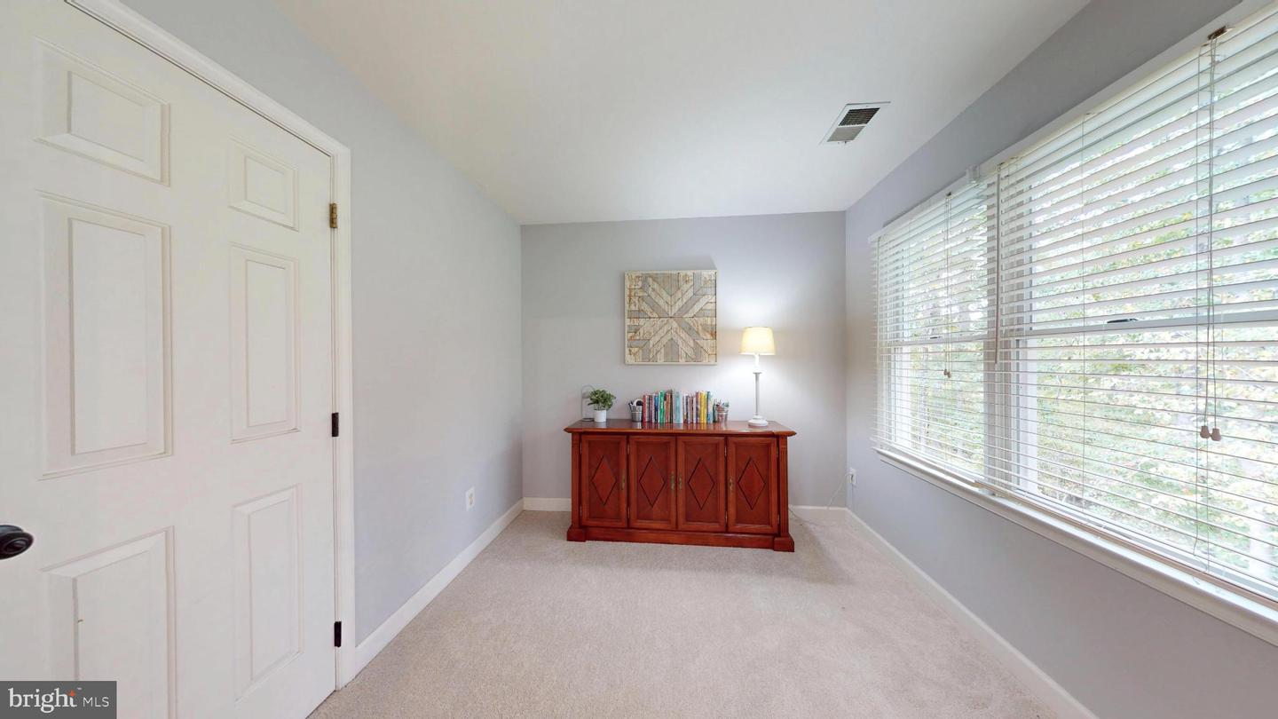 126 LAKE DR, STERLING, Virginia 20164, 4 Bedrooms Bedrooms, 9 Rooms Rooms,4 BathroomsBathrooms,Residential,For sale,126 LAKE DR,VALO2108016 MLS # VALO2108016