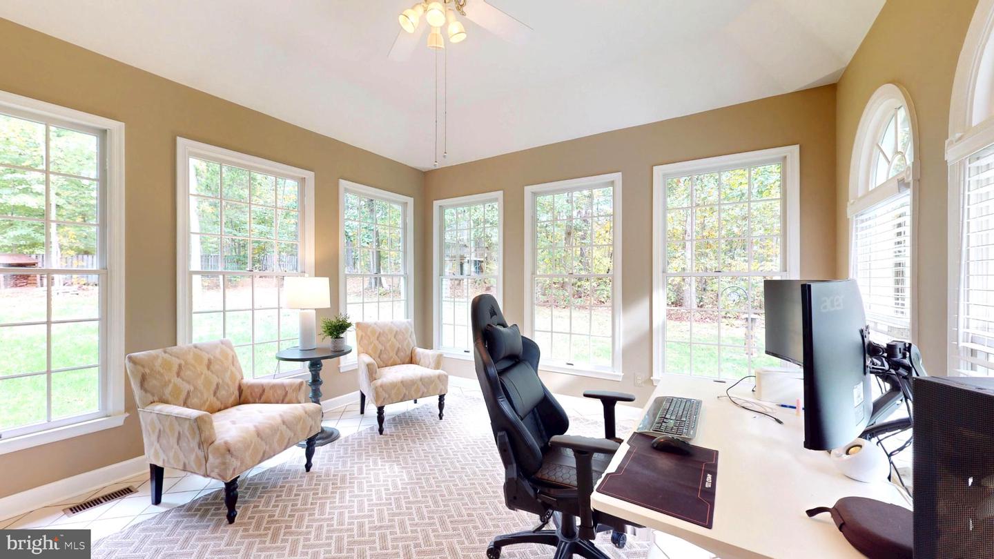 126 LAKE DR, STERLING, Virginia 20164, 4 Bedrooms Bedrooms, 9 Rooms Rooms,4 BathroomsBathrooms,Residential,For sale,126 LAKE DR,VALO2108016 MLS # VALO2108016