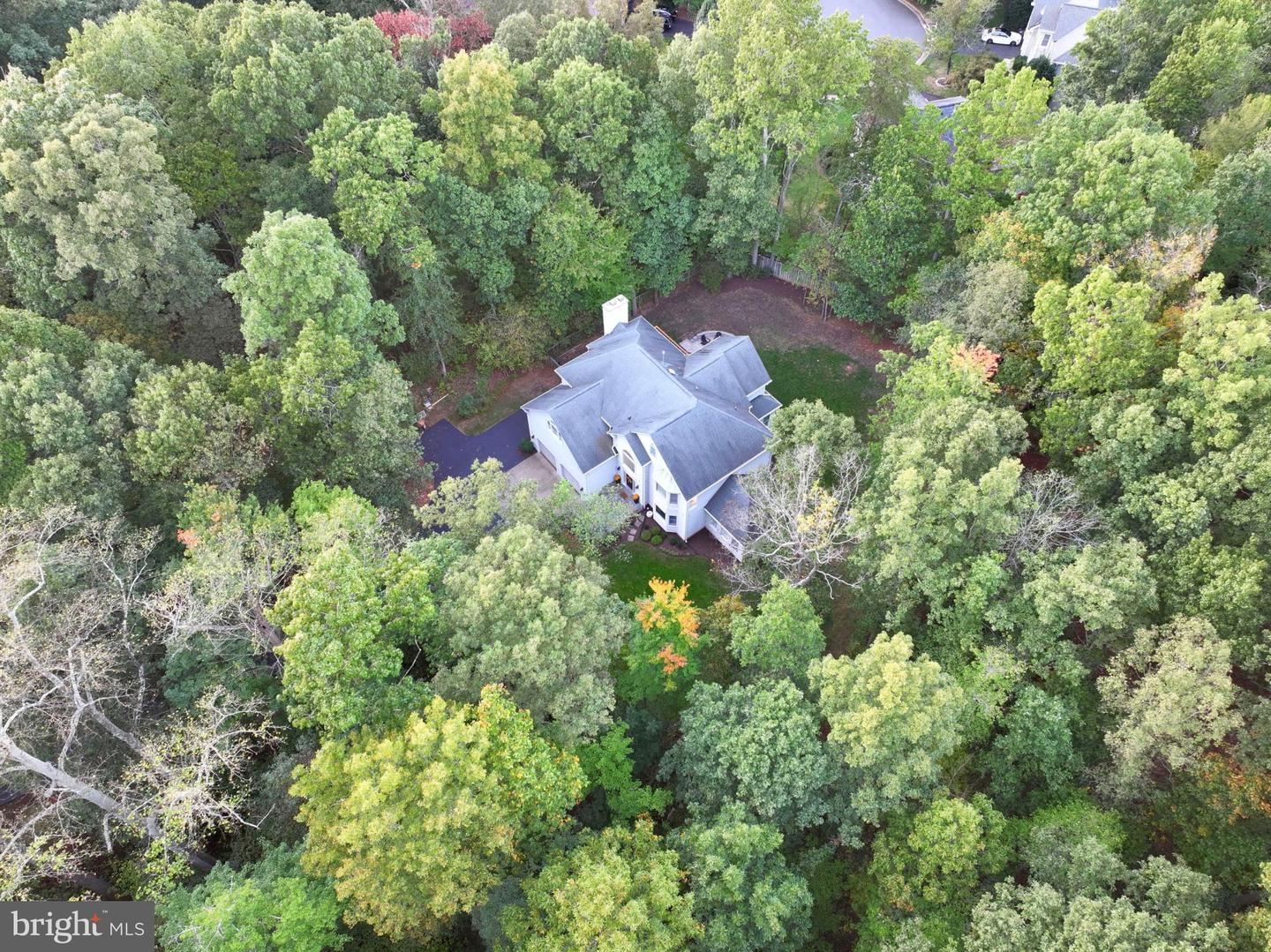 126 LAKE DR, STERLING, Virginia 20164, 4 Bedrooms Bedrooms, 9 Rooms Rooms,4 BathroomsBathrooms,Residential,For sale,126 LAKE DR,VALO2108016 MLS # VALO2108016