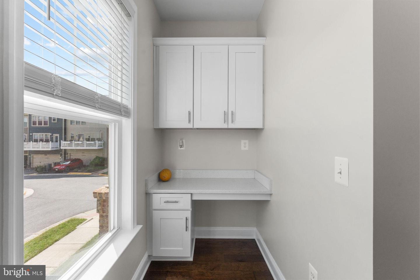 17372 REDSHANK RD, DUMFRIES, Virginia 22026, 4 Bedrooms Bedrooms, 10 Rooms Rooms,3 BathroomsBathrooms,Residential,For sale,17372 REDSHANK RD,VAPW2105212 MLS # VAPW2105212
