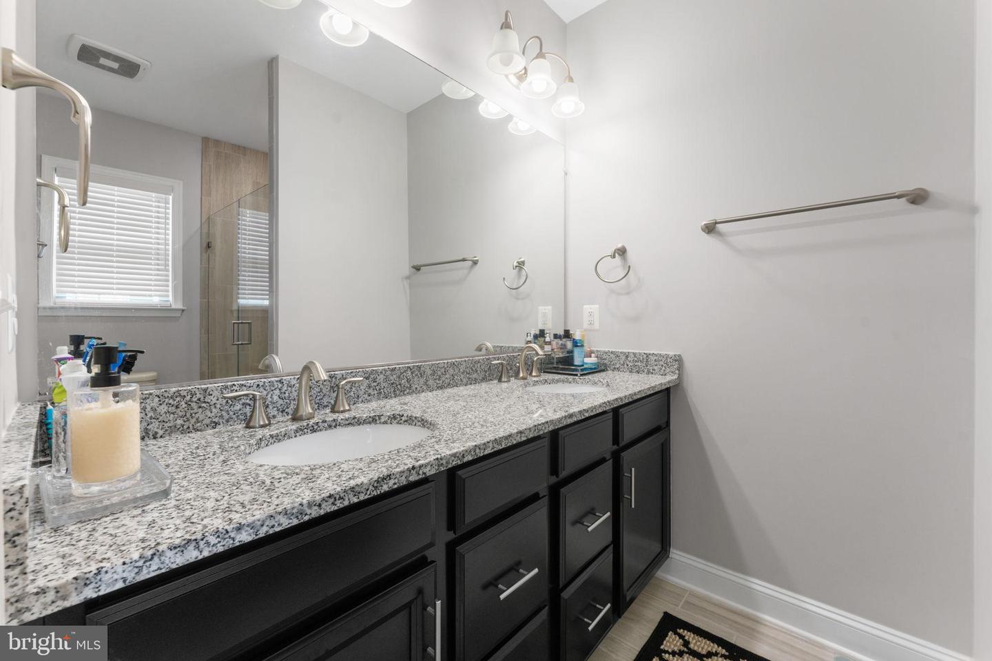 17372 REDSHANK RD, DUMFRIES, Virginia 22026, 4 Bedrooms Bedrooms, 10 Rooms Rooms,3 BathroomsBathrooms,Residential,For sale,17372 REDSHANK RD,VAPW2105212 MLS # VAPW2105212
