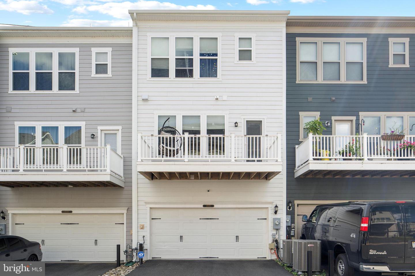 17372 REDSHANK RD, DUMFRIES, Virginia 22026, 4 Bedrooms Bedrooms, 10 Rooms Rooms,3 BathroomsBathrooms,Residential,For sale,17372 REDSHANK RD,VAPW2105212 MLS # VAPW2105212