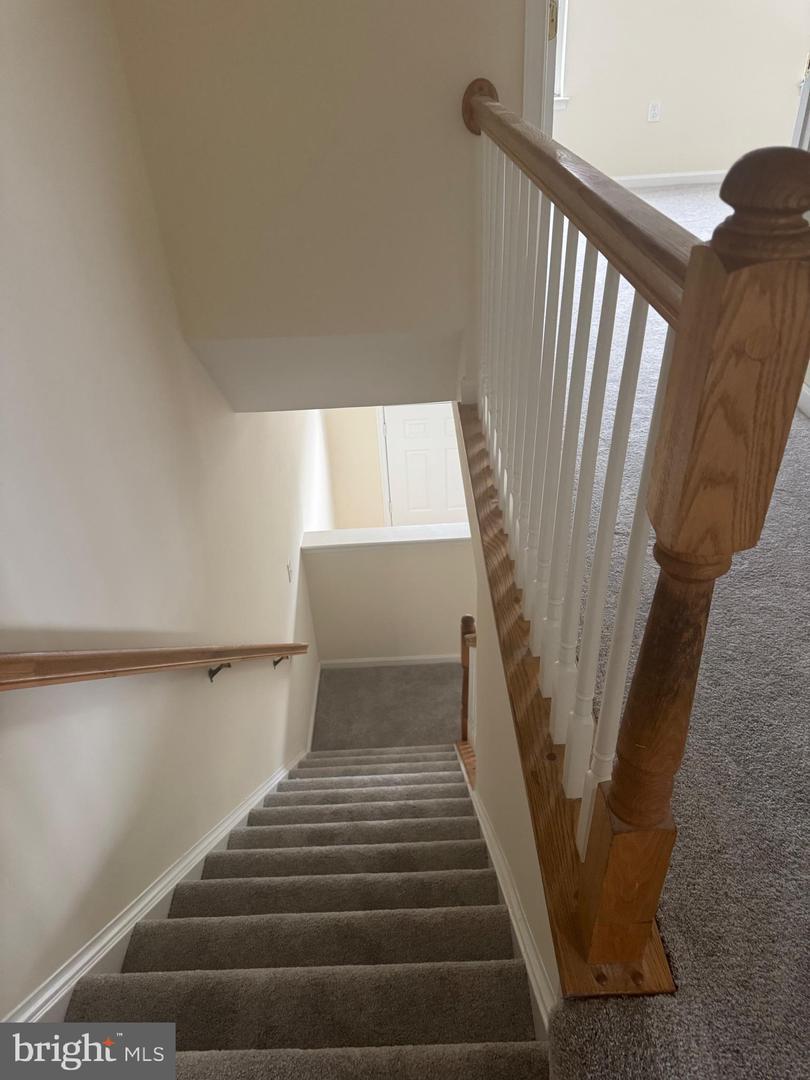 102 FRAZER DR, PURCELLVILLE, Virginia 20132, 2 Bedrooms Bedrooms, ,2 BathroomsBathrooms,Residential,For sale,102 FRAZER DR,VALO2108028 MLS # VALO2108028