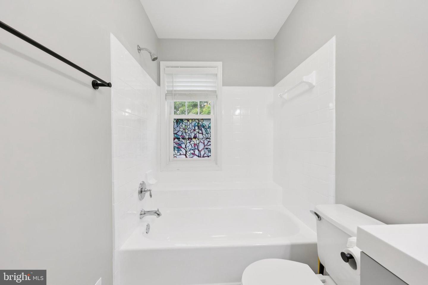 11828 CRITTON CIR, WOODBRIDGE, Virginia 22192, 3 Bedrooms Bedrooms, 13 Rooms Rooms,3 BathroomsBathrooms,Residential,For sale,11828 CRITTON CIR,VAPW2105226 MLS # VAPW2105226