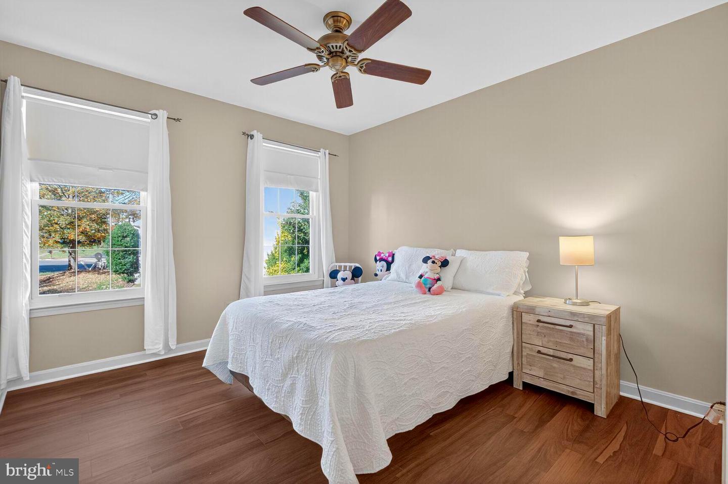 5834 STONE RIDGE DR, CENTREVILLE, Virginia 20120, 3 Bedrooms Bedrooms, 6 Rooms Rooms,2 BathroomsBathrooms,Residential,For sale,5834 STONE RIDGE DR,VAFX2270324 MLS # VAFX2270324