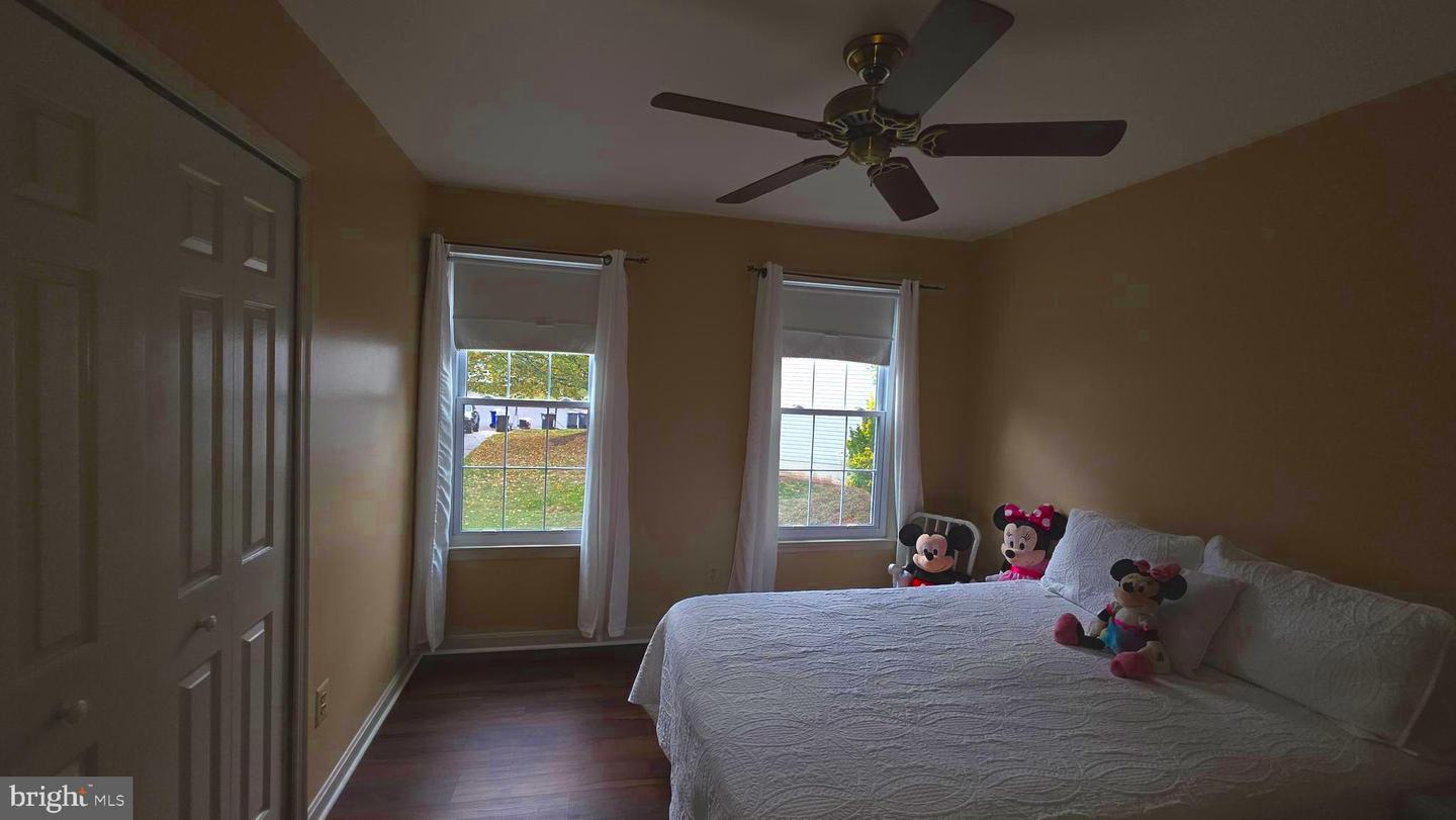 5834 STONE RIDGE DR, CENTREVILLE, Virginia 20120, 3 Bedrooms Bedrooms, 6 Rooms Rooms,2 BathroomsBathrooms,Residential,For sale,5834 STONE RIDGE DR,VAFX2270324 MLS # VAFX2270324