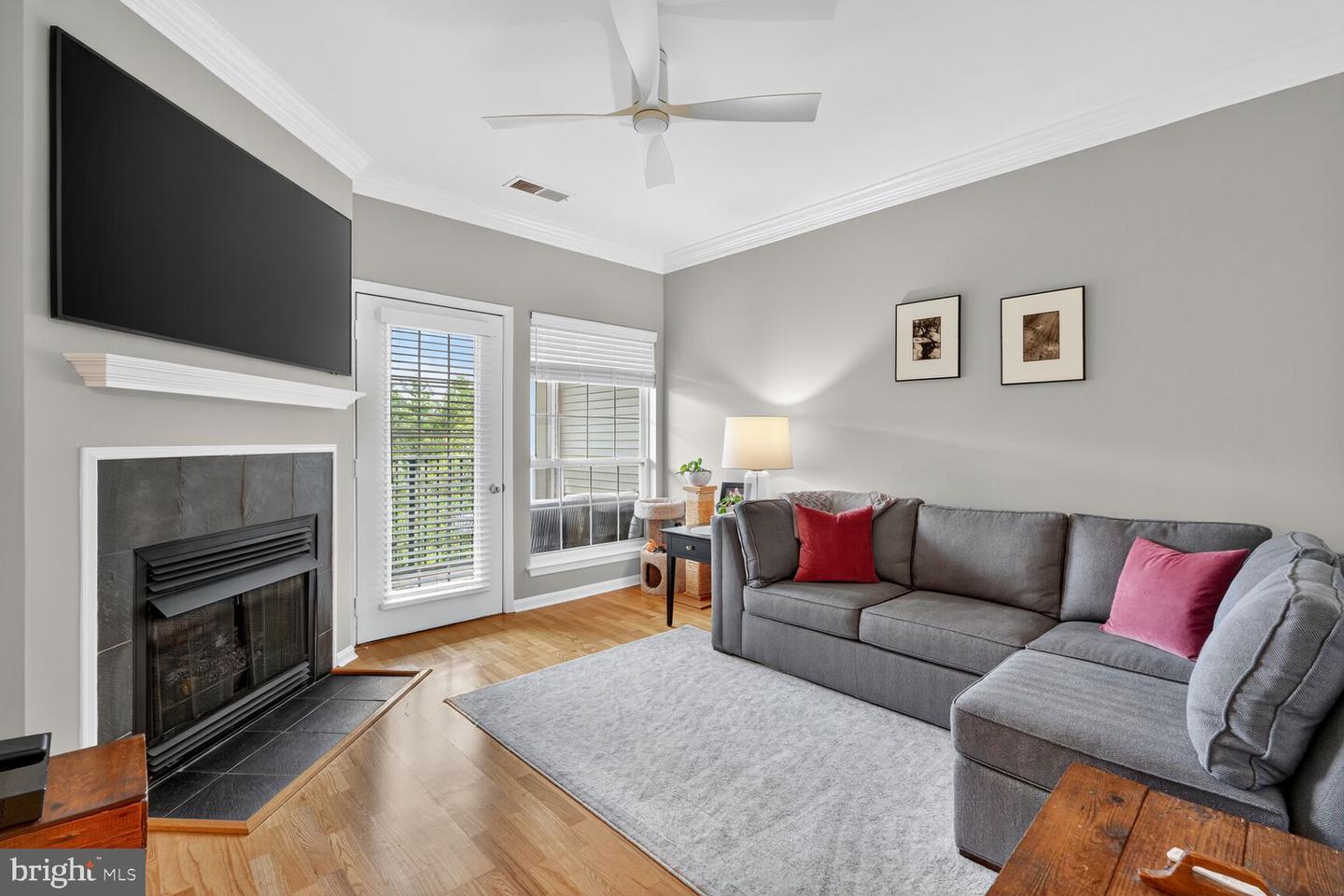 4862 EISENHOWER AVE #460, ALEXANDRIA, Virginia 22304, 1 Bedroom Bedrooms, ,1 BathroomBathrooms,Residential,For sale,4862 EISENHOWER AVE #460,VAAX2050434 MLS # VAAX2050434