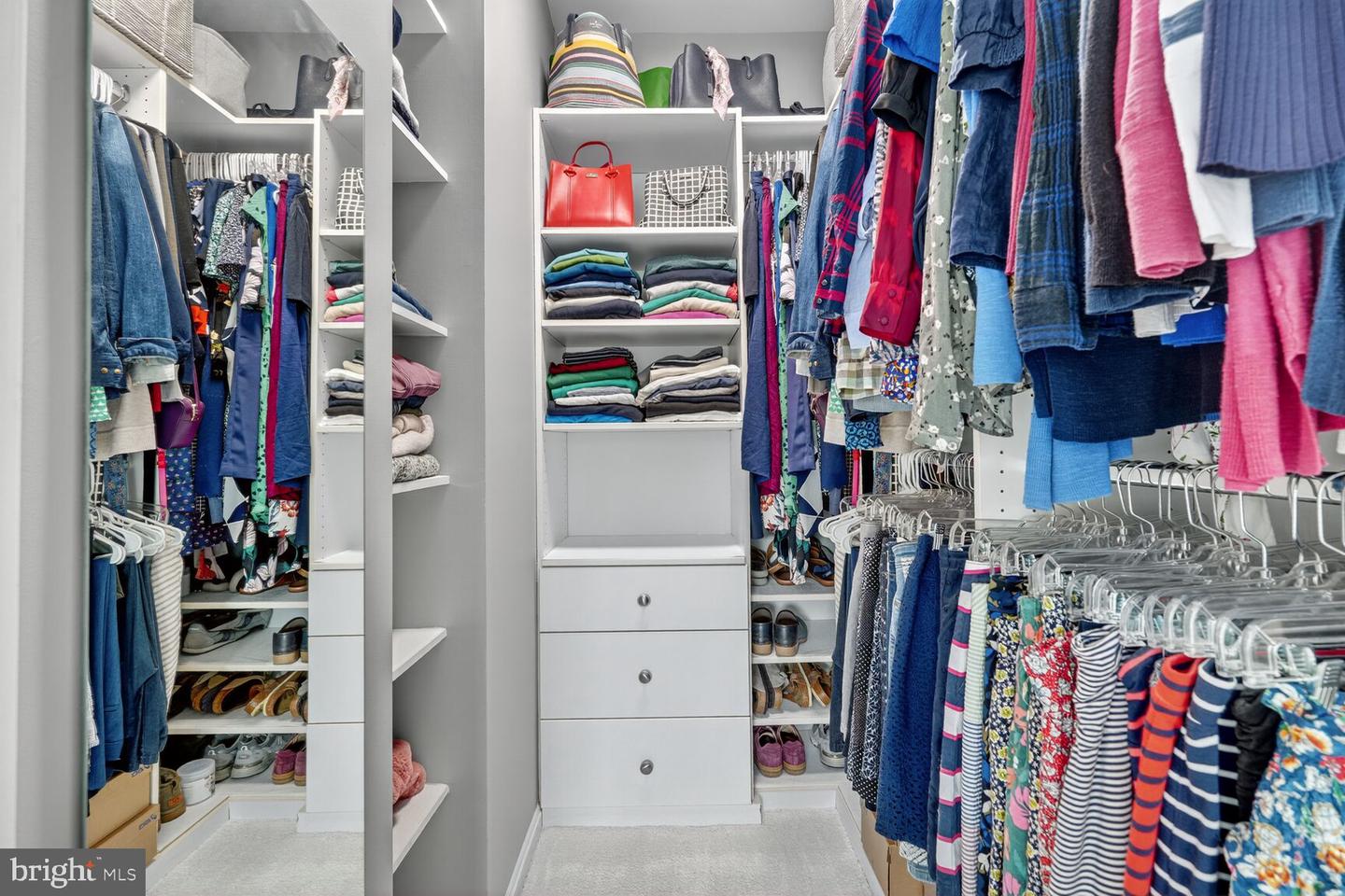 4862 EISENHOWER AVE #460, ALEXANDRIA, Virginia 22304, 1 Bedroom Bedrooms, ,1 BathroomBathrooms,Residential,For sale,4862 EISENHOWER AVE #460,VAAX2050434 MLS # VAAX2050434