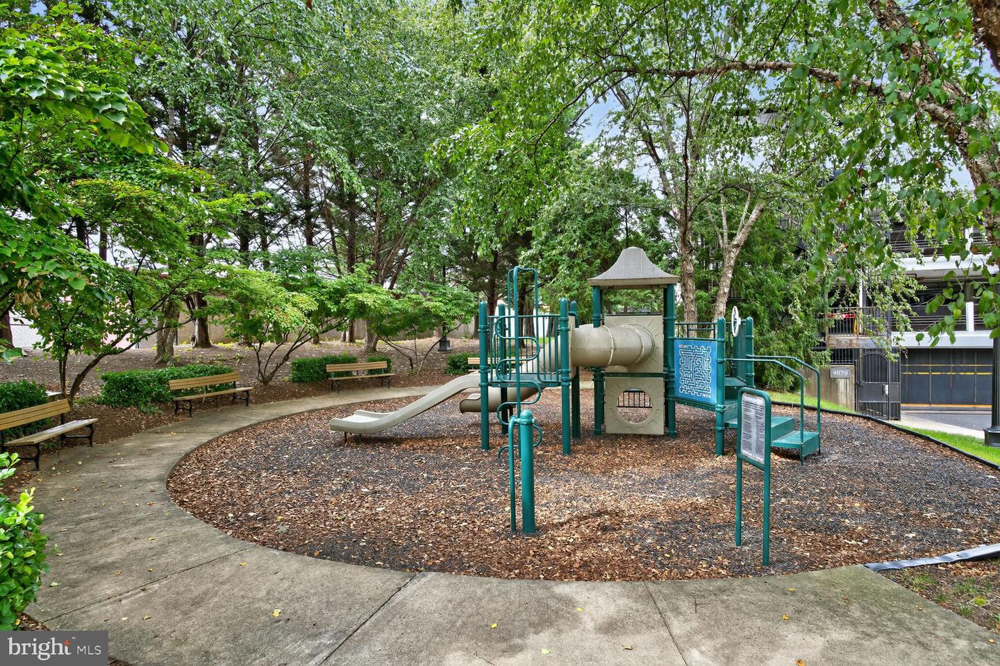 4862 EISENHOWER AVE #460, ALEXANDRIA, Virginia 22304, 1 Bedroom Bedrooms, ,1 BathroomBathrooms,Residential,For sale,4862 EISENHOWER AVE #460,VAAX2050434 MLS # VAAX2050434