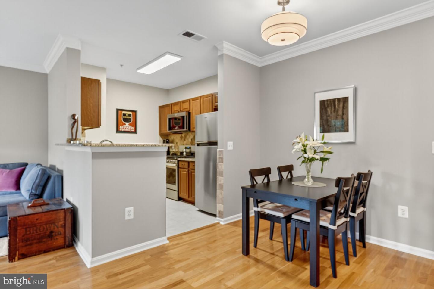 4862 EISENHOWER AVE #460, ALEXANDRIA, Virginia 22304, 1 Bedroom Bedrooms, ,1 BathroomBathrooms,Residential,For sale,4862 EISENHOWER AVE #460,VAAX2050434 MLS # VAAX2050434