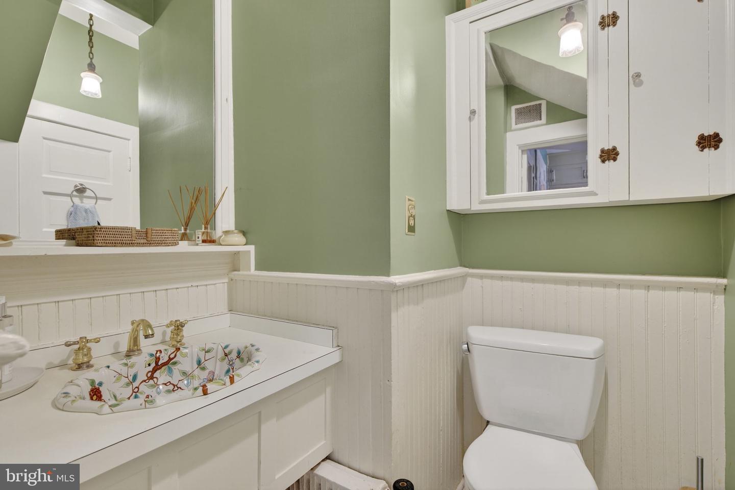 168 HIGH ST, WARRENTON, Virginia 20186, 4 Bedrooms Bedrooms, ,3 BathroomsBathrooms,Residential,For sale,168 HIGH ST,VAFQ2018548 MLS # VAFQ2018548