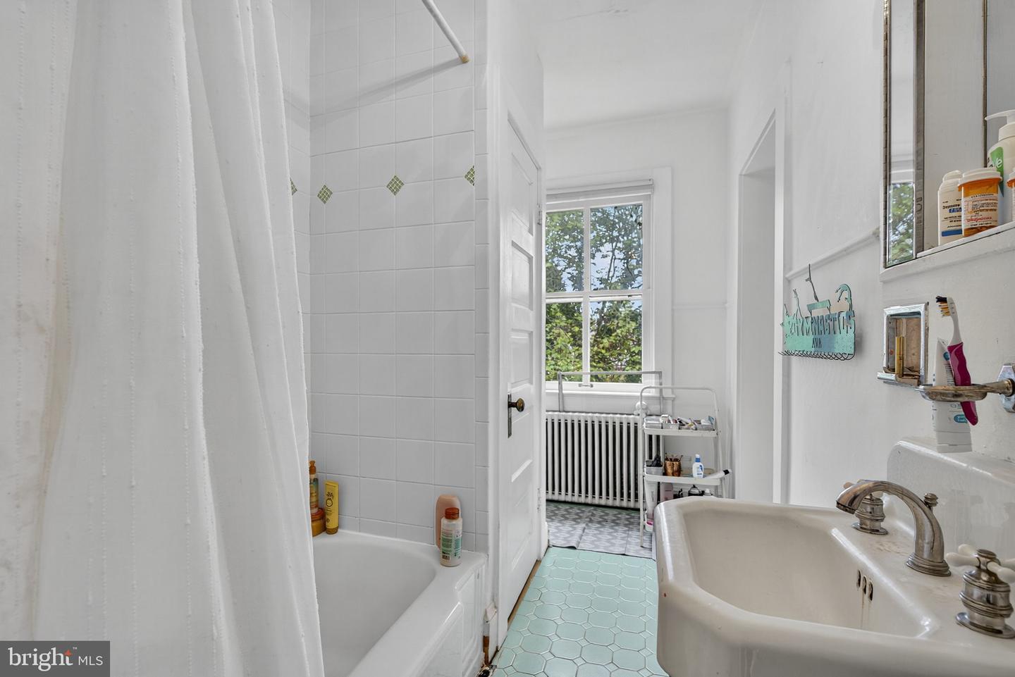 168 HIGH ST, WARRENTON, Virginia 20186, 4 Bedrooms Bedrooms, ,3 BathroomsBathrooms,Residential,For sale,168 HIGH ST,VAFQ2018548 MLS # VAFQ2018548