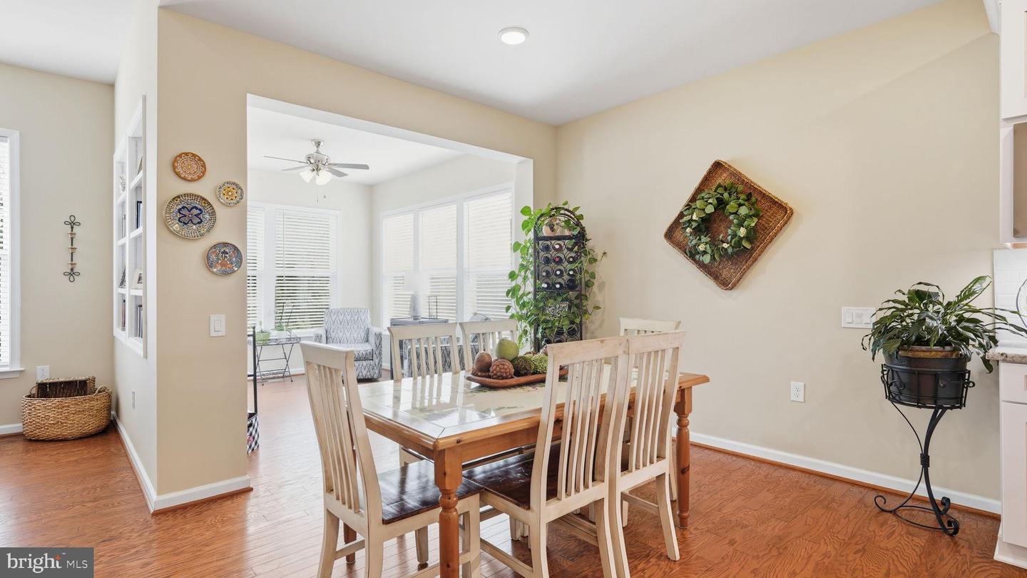 5909 AVERY POINT DR, FREDERICKSBURG, Virginia 22406, 4 Bedrooms Bedrooms, 7 Rooms Rooms,3 BathroomsBathrooms,Residential,For sale,5909 AVERY POINT DR,VAST2043206 MLS # VAST2043206 5909 AVERY POINT DR, FREDERICKSBURG, Virginia 22406, 4 Bedrooms Bedrooms, 7 Rooms Rooms,3 BathroomsBathrooms,Residential,For sale,5909 AVERY POINT DR,VAST2043206 MLS # VAST2043206