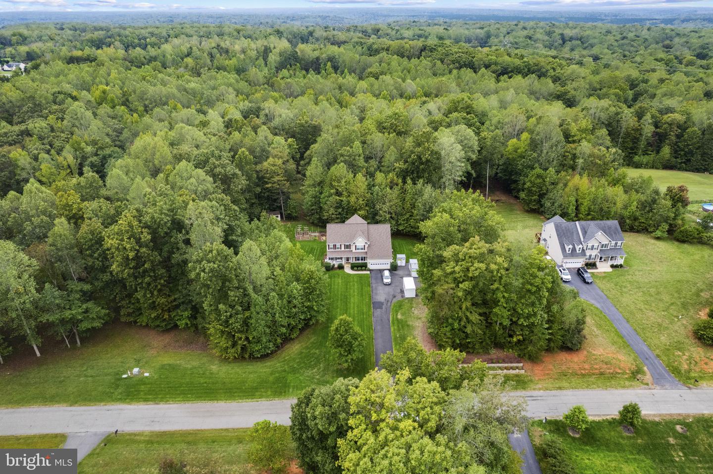 57 BOXWOOD DR, FREDERICKSBURG, Virginia 22406, 5 Bedrooms Bedrooms, 8 Rooms Rooms,3 BathroomsBathrooms,Residential,For sale,57 BOXWOOD DR,VAST2043098 MLS # VAST2043098