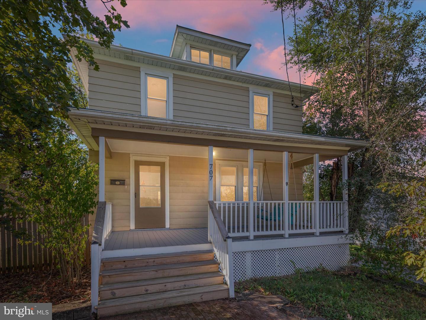 707 E CORK ST, WINCHESTER, Virginia 22601, 3 Bedrooms Bedrooms, ,2 BathroomsBathrooms,Residential,For sale,707 E CORK ST,VAWI2009160 MLS # VAWI2009160