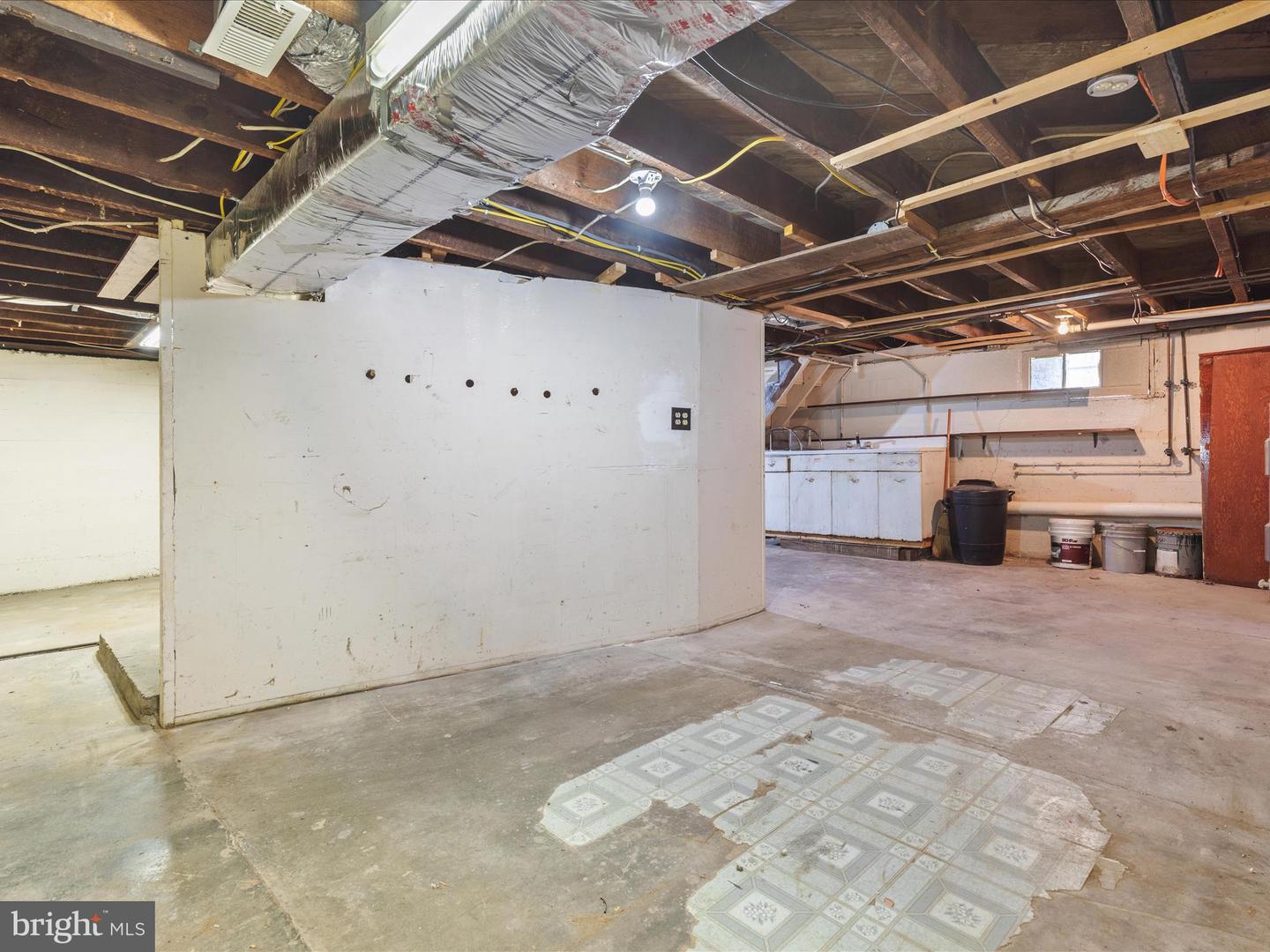 707 E CORK ST, WINCHESTER, Virginia 22601, 3 Bedrooms Bedrooms, ,2 BathroomsBathrooms,Residential,For sale,707 E CORK ST,VAWI2009160 MLS # VAWI2009160
