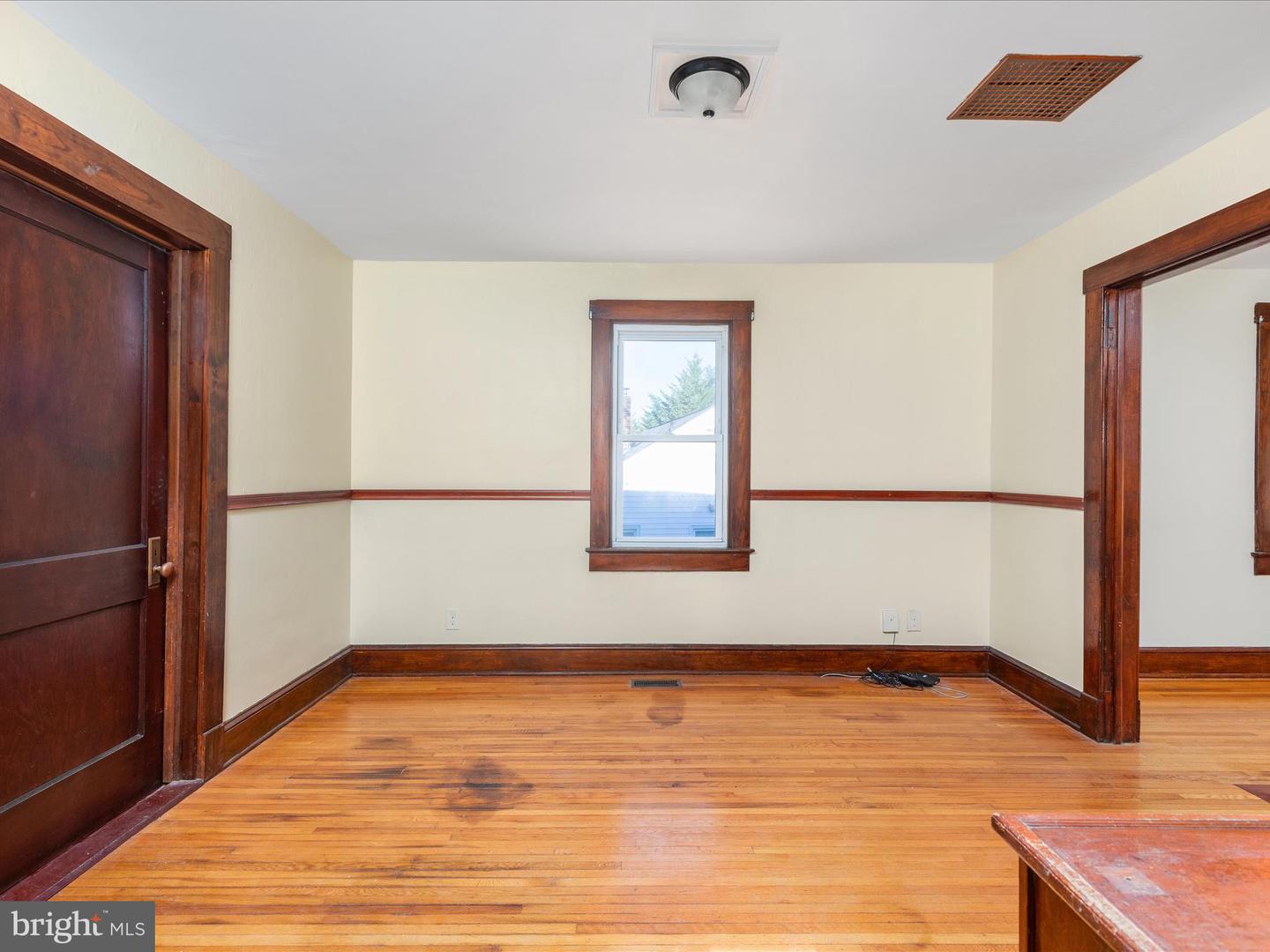 707 E CORK ST, WINCHESTER, Virginia 22601, 3 Bedrooms Bedrooms, ,2 BathroomsBathrooms,Residential,For sale,707 E CORK ST,VAWI2009160 MLS # VAWI2009160