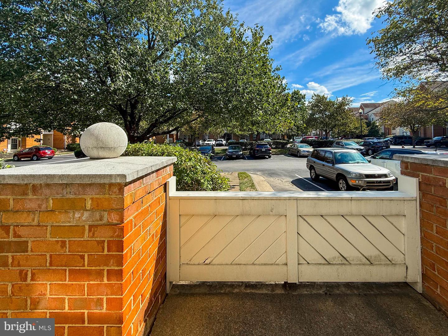 6800 BRINDLE HEATH WAY #261, ALEXANDRIA, Virginia 22315, 1 Bedroom Bedrooms, ,1 BathroomBathrooms,Residential,For sale,6800 BRINDLE HEATH WAY #261,VAFX2270480 MLS # VAFX2270480