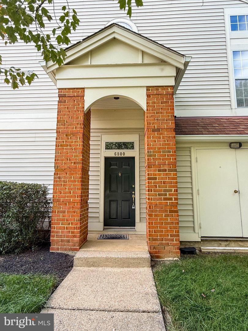6800 BRINDLE HEATH WAY #261, ALEXANDRIA, Virginia 22315, 1 Bedroom Bedrooms, ,1 BathroomBathrooms,Residential,For sale,6800 BRINDLE HEATH WAY #261,VAFX2270480 MLS # VAFX2270480
