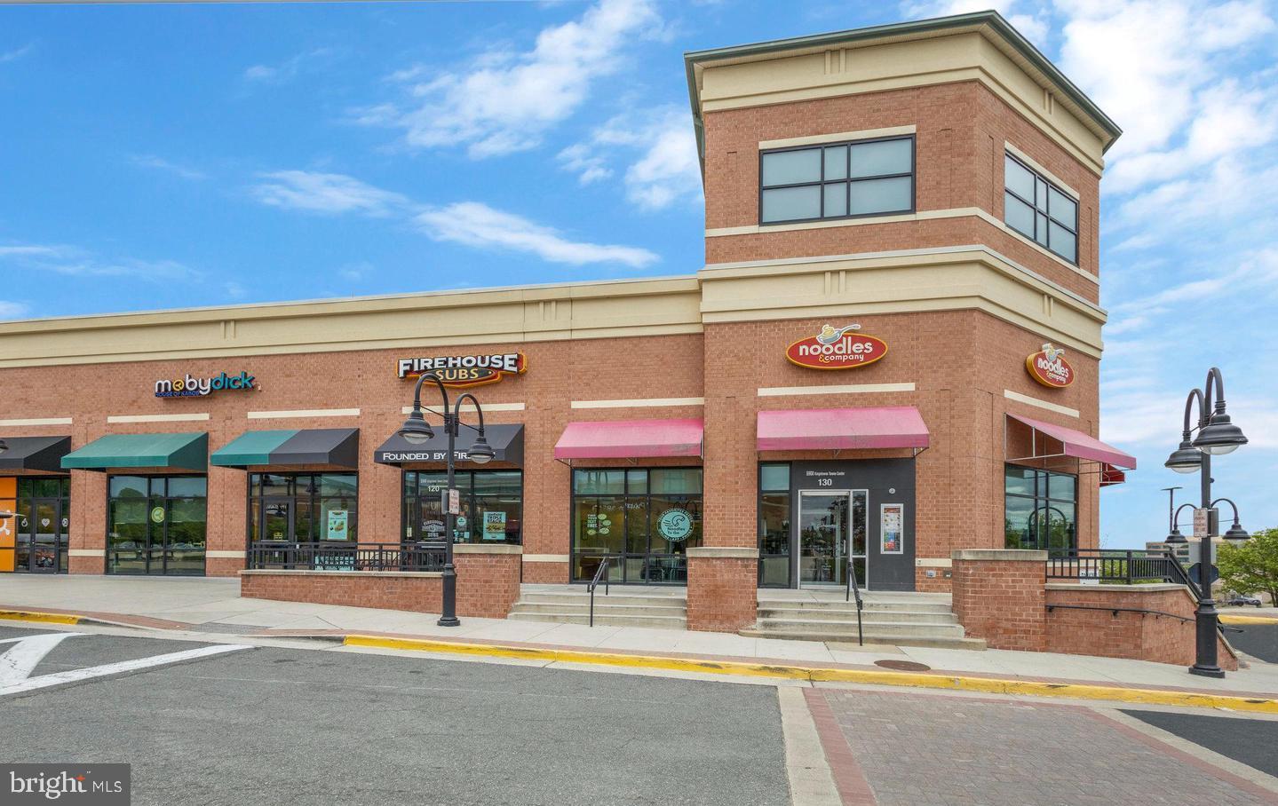 6800 BRINDLE HEATH WAY #261, ALEXANDRIA, Virginia 22315, 1 Bedroom Bedrooms, ,1 BathroomBathrooms,Residential,For sale,6800 BRINDLE HEATH WAY #261,VAFX2270480 MLS # VAFX2270480