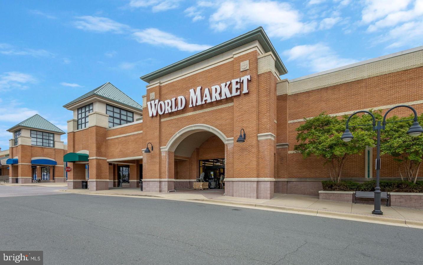 6800 BRINDLE HEATH WAY #261, ALEXANDRIA, Virginia 22315, 1 Bedroom Bedrooms, ,1 BathroomBathrooms,Residential,For sale,6800 BRINDLE HEATH WAY #261,VAFX2270480 MLS # VAFX2270480
