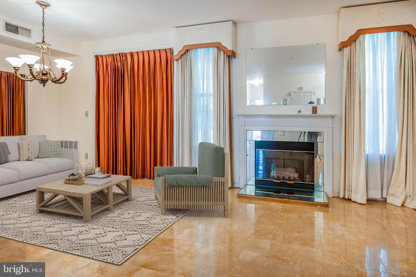 6800 BRINDLE HEATH WAY #261, ALEXANDRIA, Virginia 22315, 1 Bedroom Bedrooms, ,1 BathroomBathrooms,Residential,For sale,6800 BRINDLE HEATH WAY #261,VAFX2270480 MLS # VAFX2270480