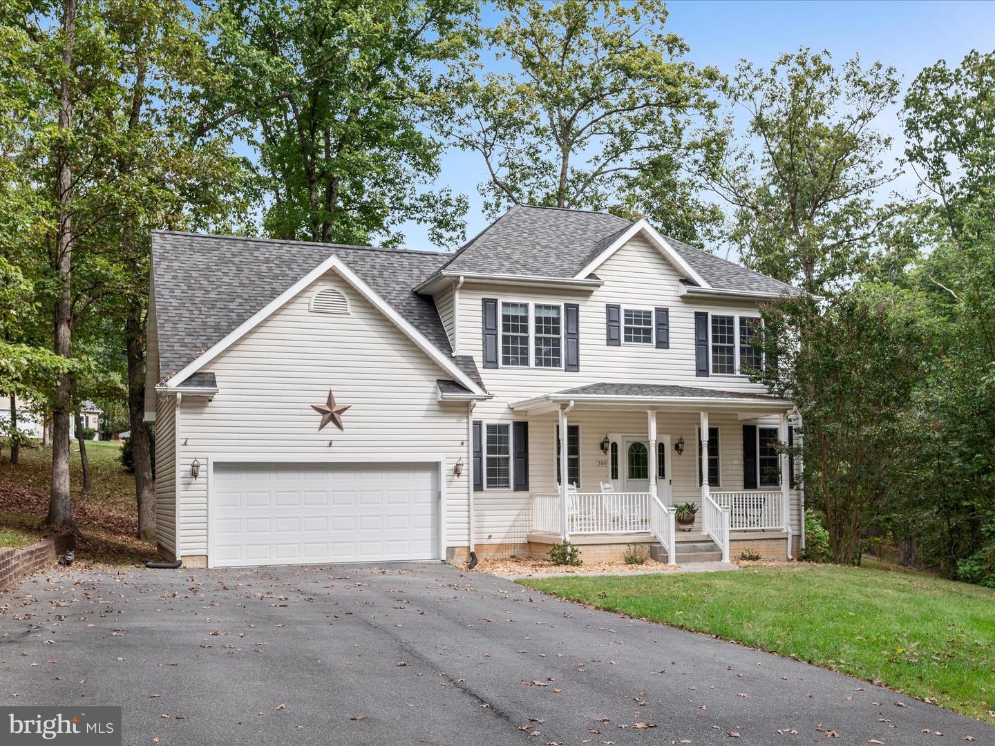 200 DOGWOOD DR, CROSS JUNCTION, Virginia 22625, 4 Bedrooms Bedrooms, ,2 BathroomsBathrooms,Residential,For sale,200 DOGWOOD DR,VAFV2037178 MLS # VAFV2037178