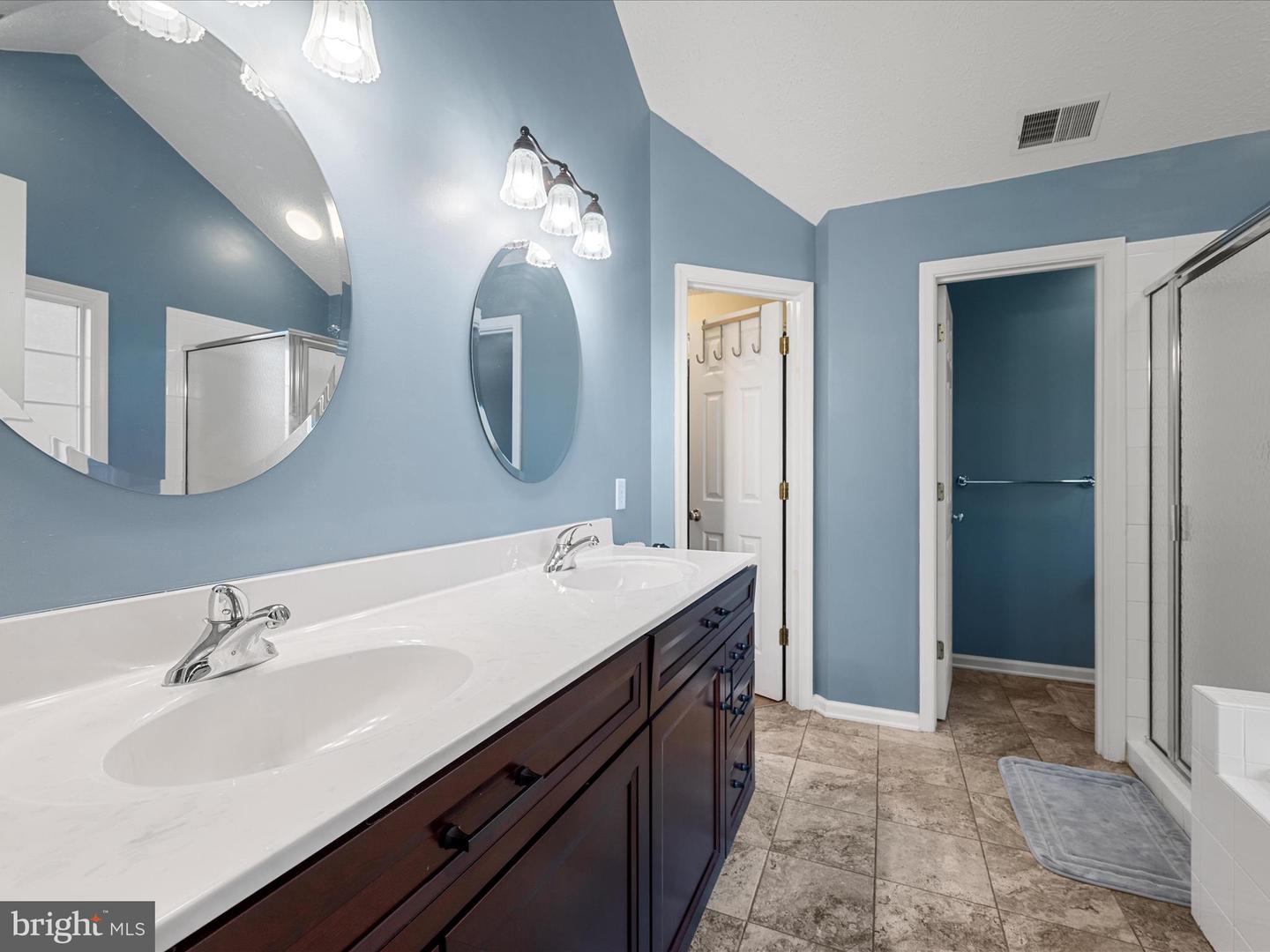 200 DOGWOOD DR, CROSS JUNCTION, Virginia 22625, 4 Bedrooms Bedrooms, ,2 BathroomsBathrooms,Residential,For sale,200 DOGWOOD DR,VAFV2037178 MLS # VAFV2037178