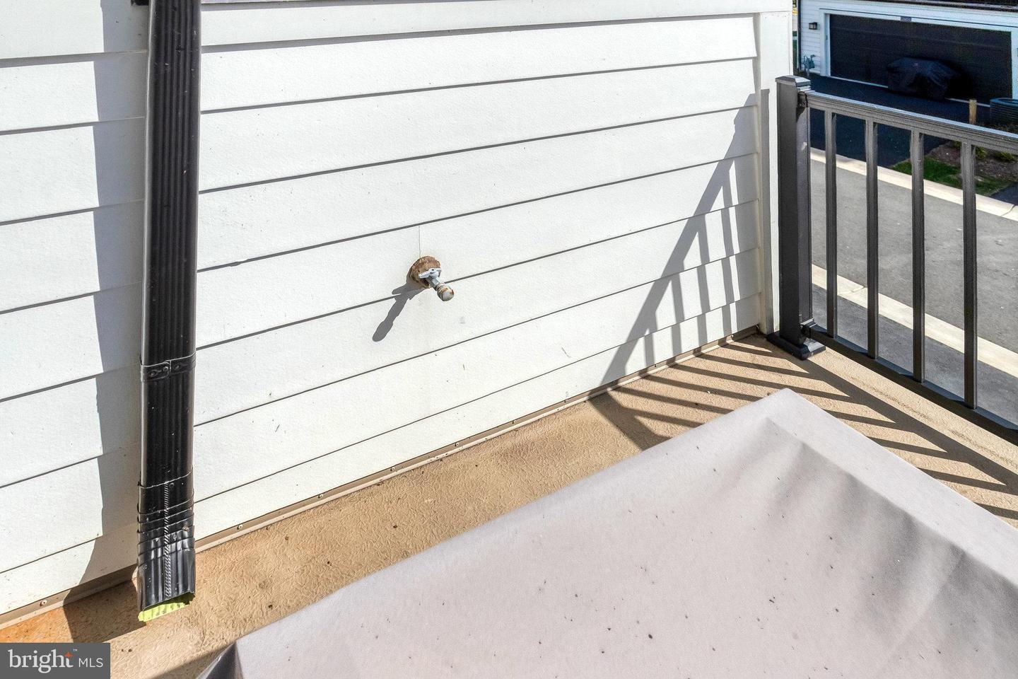 13717 COURSE VIEW WAY, WOODBRIDGE, Virginia 22191, 4 Bedrooms Bedrooms, ,3 BathroomsBathrooms,Residential,For sale,13717 COURSE VIEW WAY,VAPW2105294 MLS # VAPW2105294