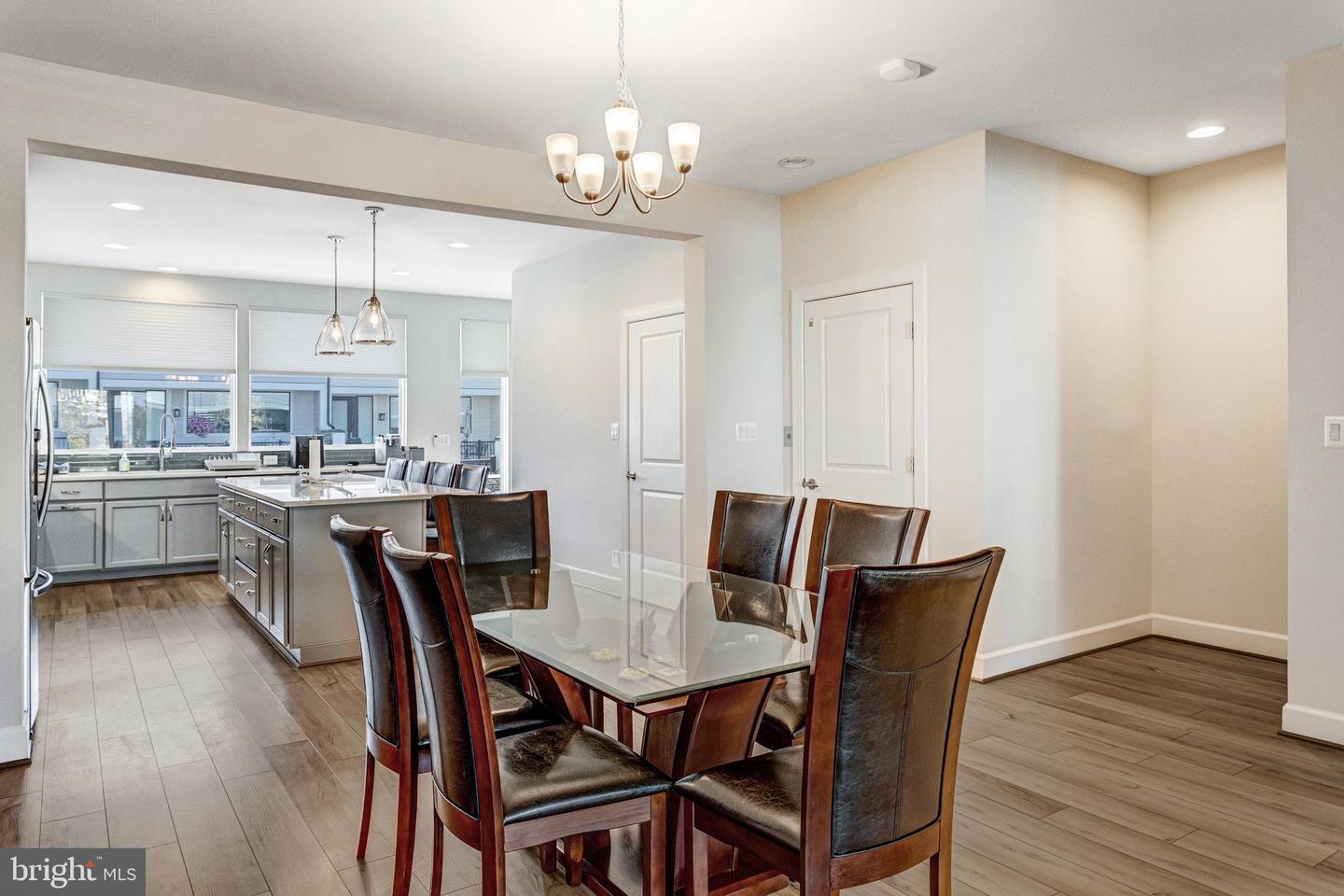 13717 COURSE VIEW WAY, WOODBRIDGE, Virginia 22191, 4 Bedrooms Bedrooms, ,3 BathroomsBathrooms,Residential,For sale,13717 COURSE VIEW WAY,VAPW2105294 MLS # VAPW2105294