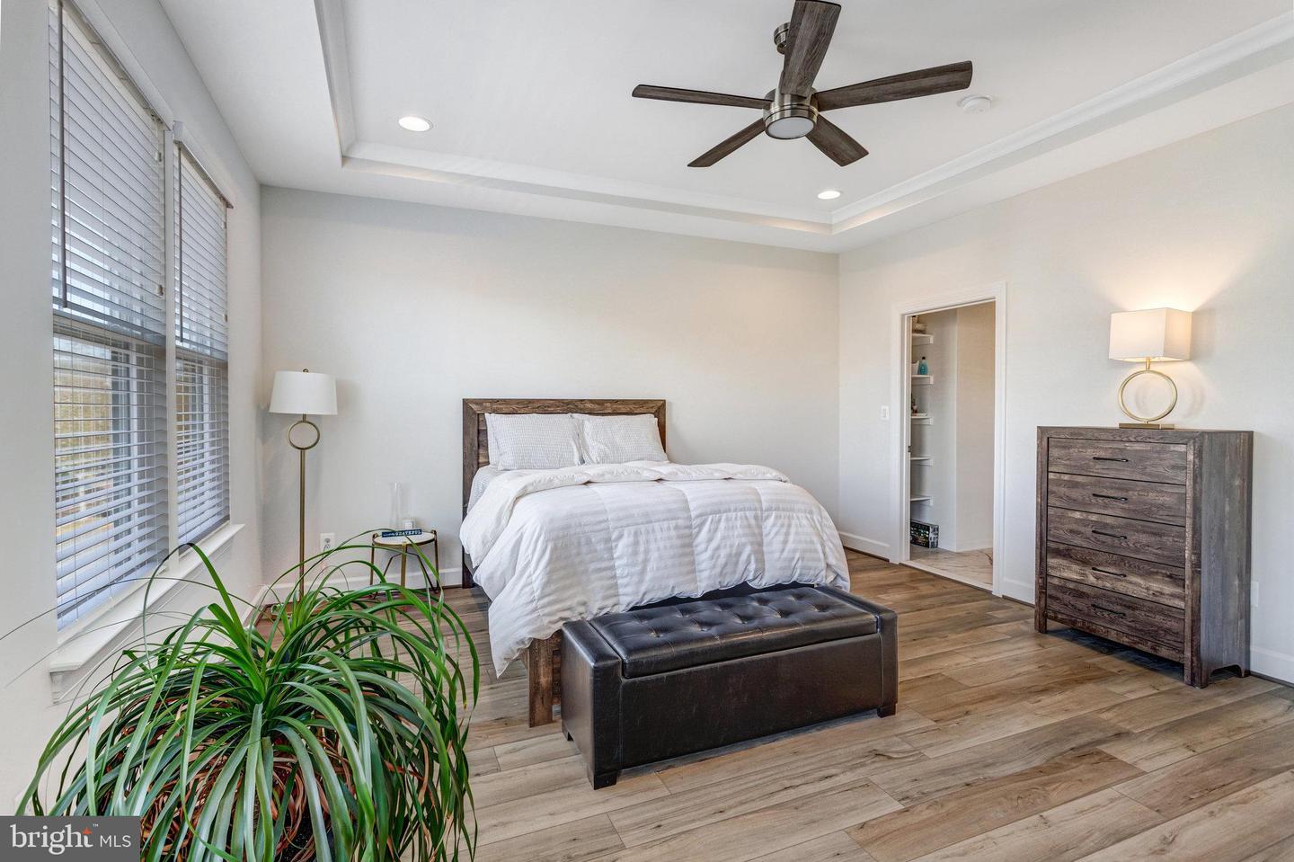 13717 COURSE VIEW WAY, WOODBRIDGE, Virginia 22191, 4 Bedrooms Bedrooms, ,3 BathroomsBathrooms,Residential,For sale,13717 COURSE VIEW WAY,VAPW2105294 MLS # VAPW2105294