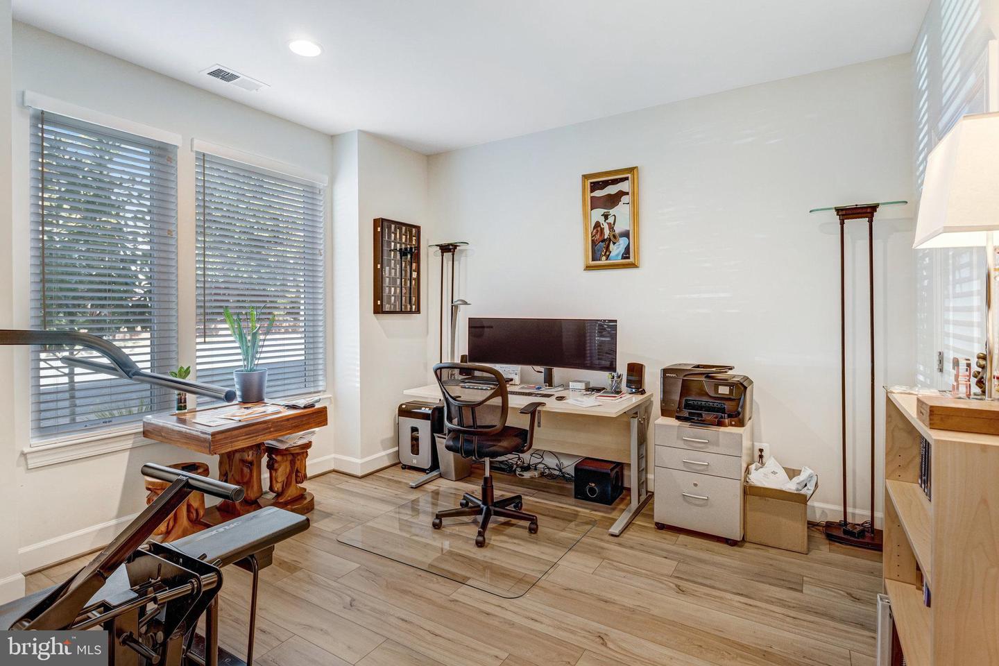 13717 COURSE VIEW WAY, WOODBRIDGE, Virginia 22191, 4 Bedrooms Bedrooms, ,3 BathroomsBathrooms,Residential,For sale,13717 COURSE VIEW WAY,VAPW2105294 MLS # VAPW2105294