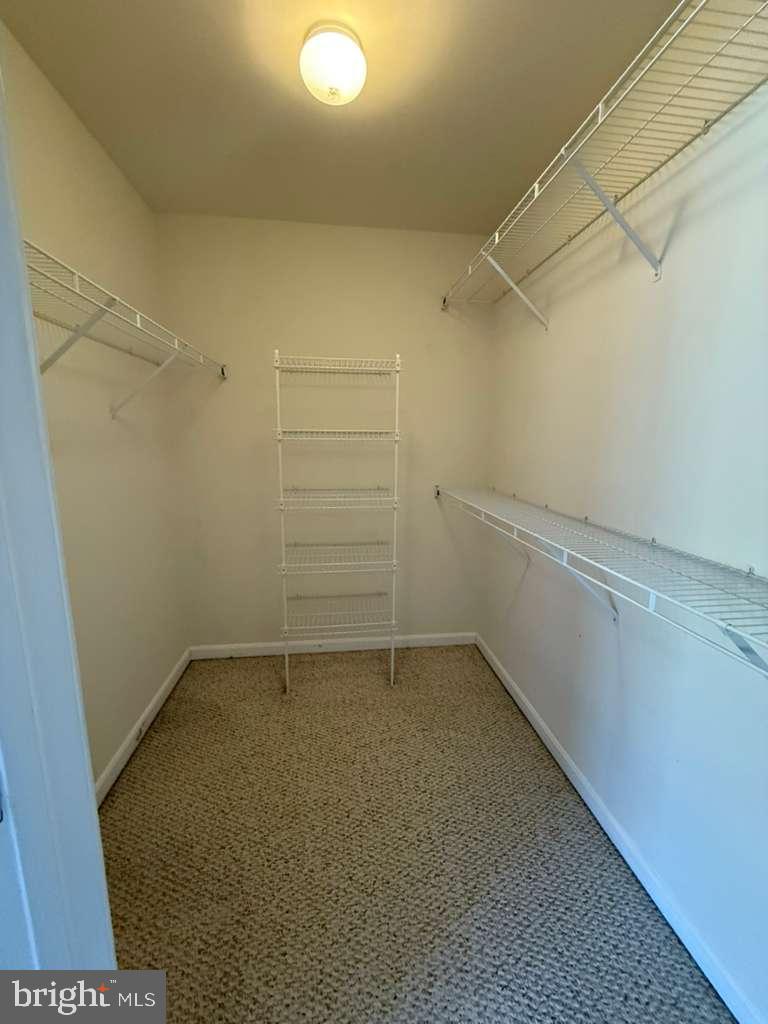 8312 WALLACE LN, MANASSAS, Virginia 20109, 4 Bedrooms Bedrooms, 10 Rooms Rooms,3 BathroomsBathrooms,Residential,For sale,8312 WALLACE LN,VAPW2105356 MLS # VAPW2105356