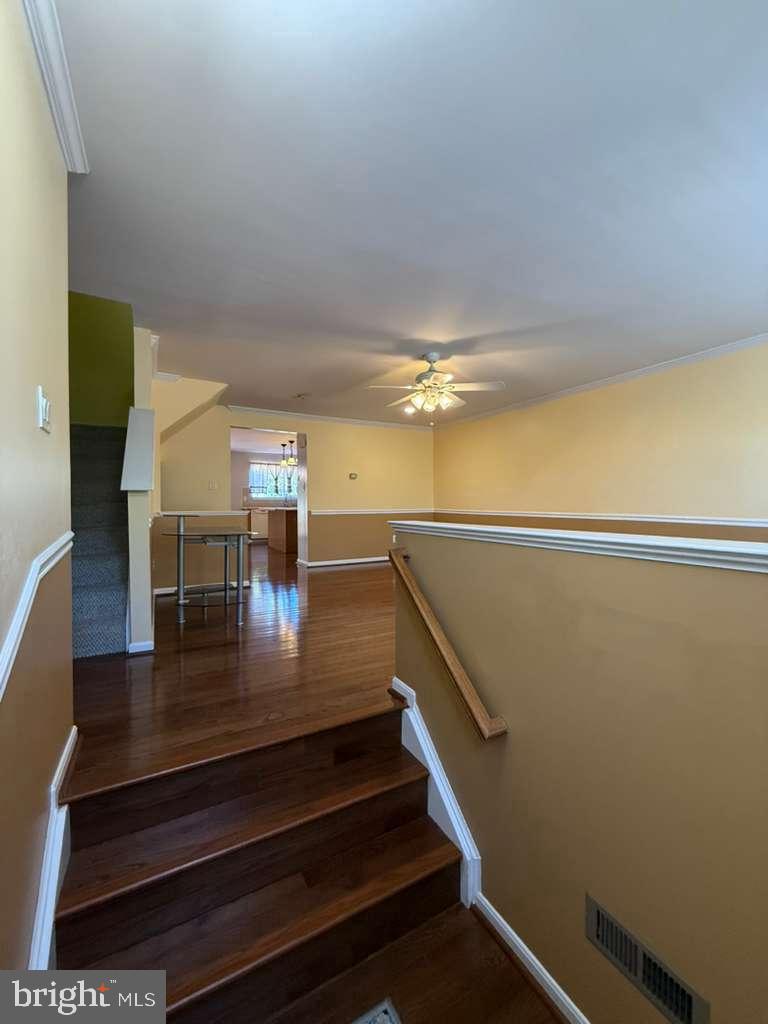8312 WALLACE LN, MANASSAS, Virginia 20109, 4 Bedrooms Bedrooms, 10 Rooms Rooms,3 BathroomsBathrooms,Residential,For sale,8312 WALLACE LN,VAPW2105356 MLS # VAPW2105356