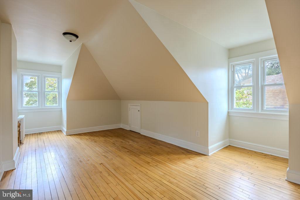10-12 W CECIL ST, WINCHESTER, Virginia 22601, 4 Bedrooms Bedrooms, ,3 BathroomsBathrooms,Residential,For sale,10-12 W CECIL ST,VAWI2009186 MLS # VAWI2009186