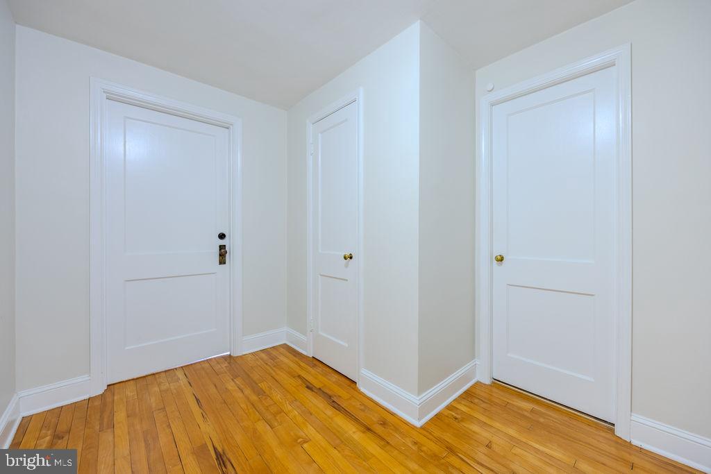 10-12 W CECIL ST, WINCHESTER, Virginia 22601, 4 Bedrooms Bedrooms, ,3 BathroomsBathrooms,Residential,For sale,10-12 W CECIL ST,VAWI2009186 MLS # VAWI2009186