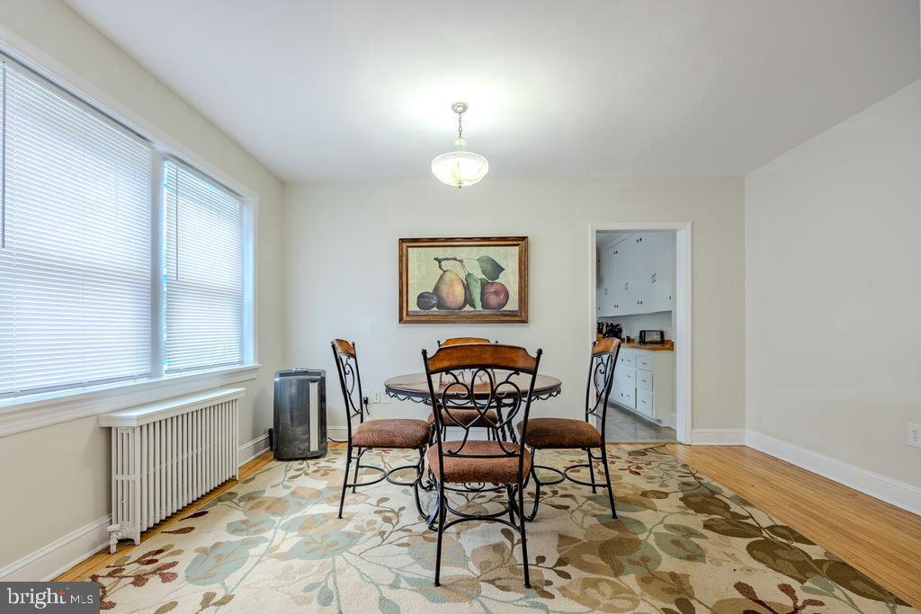 10-12 W CECIL ST, WINCHESTER, Virginia 22601, 4 Bedrooms Bedrooms, ,3 BathroomsBathrooms,Residential,For sale,10-12 W CECIL ST,VAWI2009186 MLS # VAWI2009186