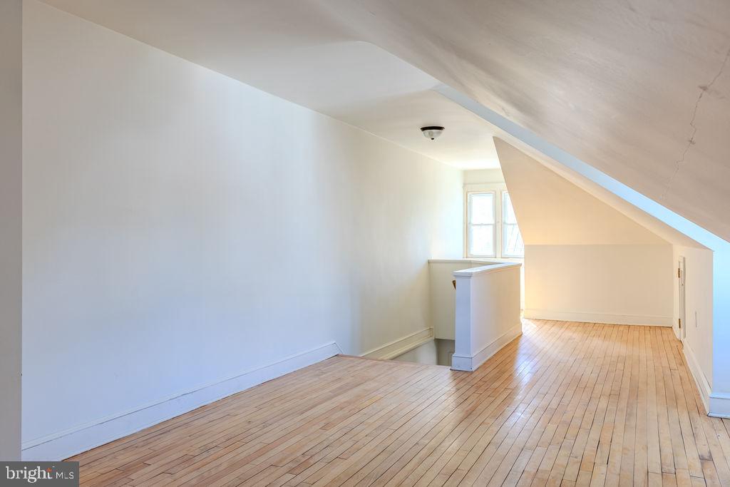 10-12 W CECIL ST, WINCHESTER, Virginia 22601, 4 Bedrooms Bedrooms, ,3 BathroomsBathrooms,Residential,For sale,10-12 W CECIL ST,VAWI2009186 MLS # VAWI2009186