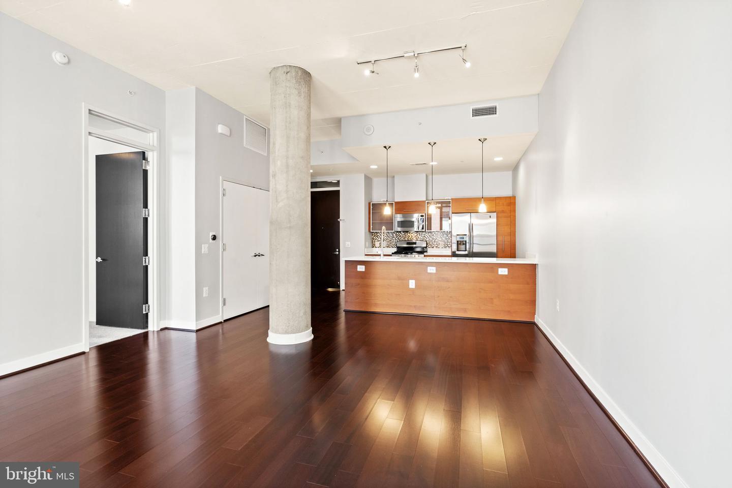 12025 NEW DOMINION PKWY #406, RESTON, Virginia 20190, 1 Bedroom Bedrooms, 3 Rooms Rooms,1 BathroomBathrooms,Residential,For sale,12025 NEW DOMINION PKWY #406,VAFX2272630 MLS # VAFX2272630 12025 NEW DOMINION PKWY #406, RESTON, Virginia 20190, 1 Bedroom Bedrooms, 3 Rooms Rooms,1 BathroomBathrooms,Residential,For sale,12025 NEW DOMINION PKWY #406,VAFX2272630 MLS # VAFX2272630