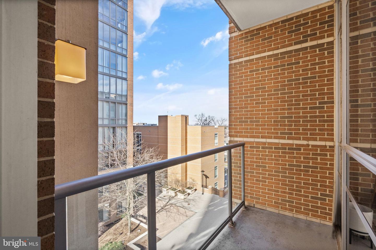 12025 NEW DOMINION PKWY #406, RESTON, Virginia 20190, 1 Bedroom Bedrooms, 3 Rooms Rooms,1 BathroomBathrooms,Residential,For sale,12025 NEW DOMINION PKWY #406,VAFX2272630 MLS # VAFX2272630 12025 NEW DOMINION PKWY #406, RESTON, Virginia 20190, 1 Bedroom Bedrooms, 3 Rooms Rooms,1 BathroomBathrooms,Residential,For sale,12025 NEW DOMINION PKWY #406,VAFX2272630 MLS # VAFX2272630