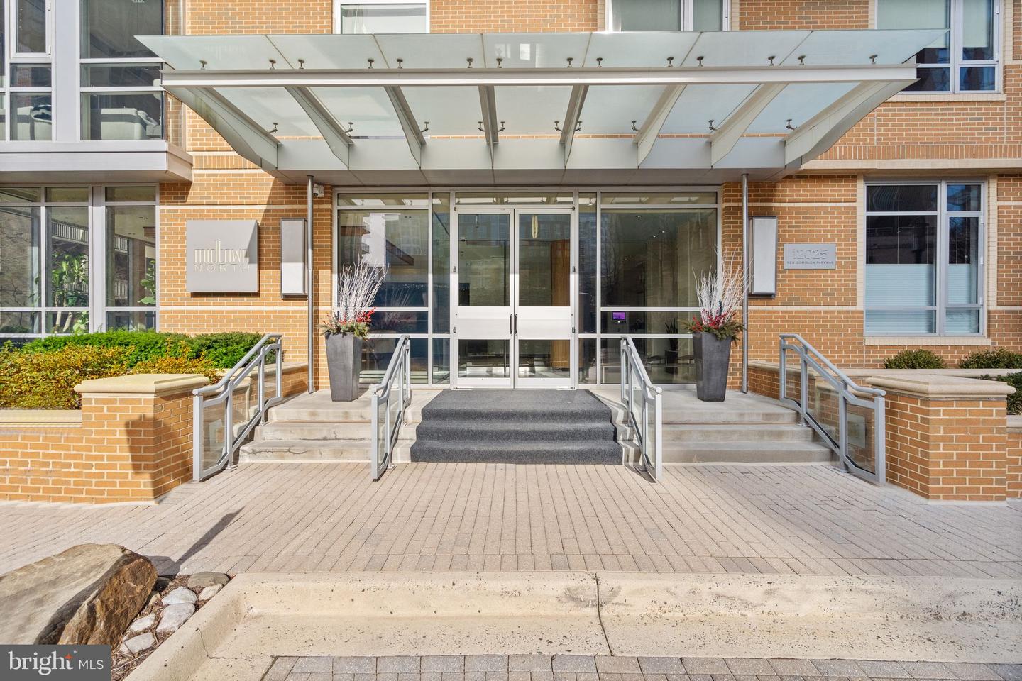 12025 NEW DOMINION PKWY #406, RESTON, Virginia 20190, 1 Bedroom Bedrooms, 3 Rooms Rooms,1 BathroomBathrooms,Residential,For sale,12025 NEW DOMINION PKWY #406,VAFX2272630 MLS # VAFX2272630 12025 NEW DOMINION PKWY #406, RESTON, Virginia 20190, 1 Bedroom Bedrooms, 3 Rooms Rooms,1 BathroomBathrooms,Residential,For sale,12025 NEW DOMINION PKWY #406,VAFX2272630 MLS # VAFX2272630