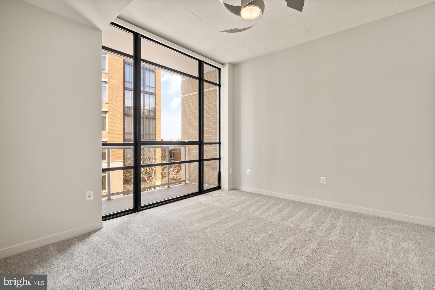 12025 NEW DOMINION PKWY #406, RESTON, Virginia 20190, 1 Bedroom Bedrooms, 3 Rooms Rooms,1 BathroomBathrooms,Residential,For sale,12025 NEW DOMINION PKWY #406,VAFX2272630 MLS # VAFX2272630 12025 NEW DOMINION PKWY #406, RESTON, Virginia 20190, 1 Bedroom Bedrooms, 3 Rooms Rooms,1 BathroomBathrooms,Residential,For sale,12025 NEW DOMINION PKWY #406,VAFX2272630 MLS # VAFX2272630