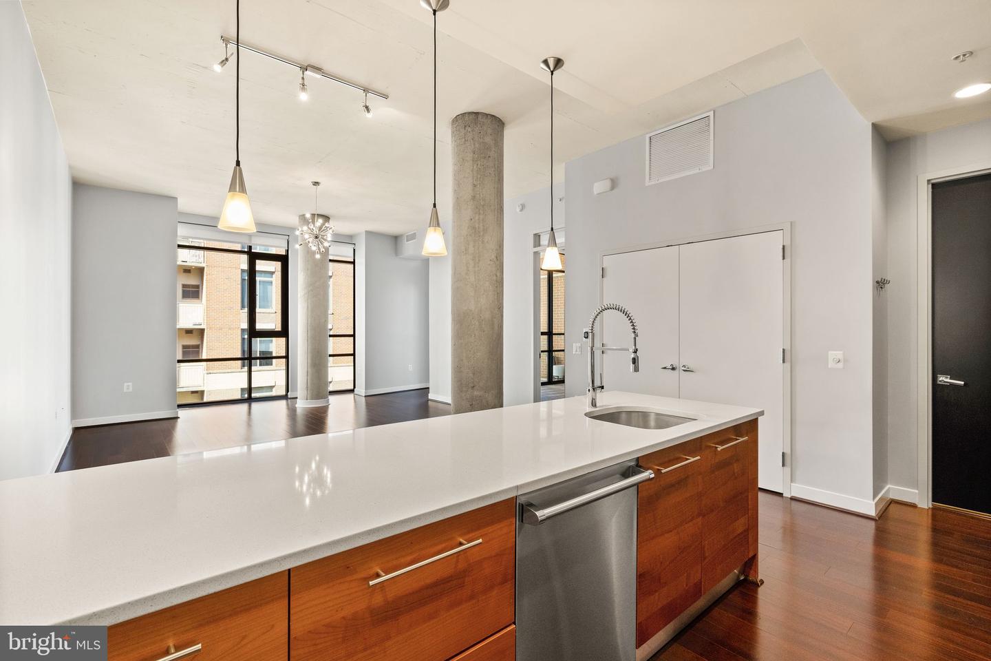 12025 NEW DOMINION PKWY #406, RESTON, Virginia 20190, 1 Bedroom Bedrooms, 3 Rooms Rooms,1 BathroomBathrooms,Residential,For sale,12025 NEW DOMINION PKWY #406,VAFX2272630 MLS # VAFX2272630 12025 NEW DOMINION PKWY #406, RESTON, Virginia 20190, 1 Bedroom Bedrooms, 3 Rooms Rooms,1 BathroomBathrooms,Residential,For sale,12025 NEW DOMINION PKWY #406,VAFX2272630 MLS # VAFX2272630