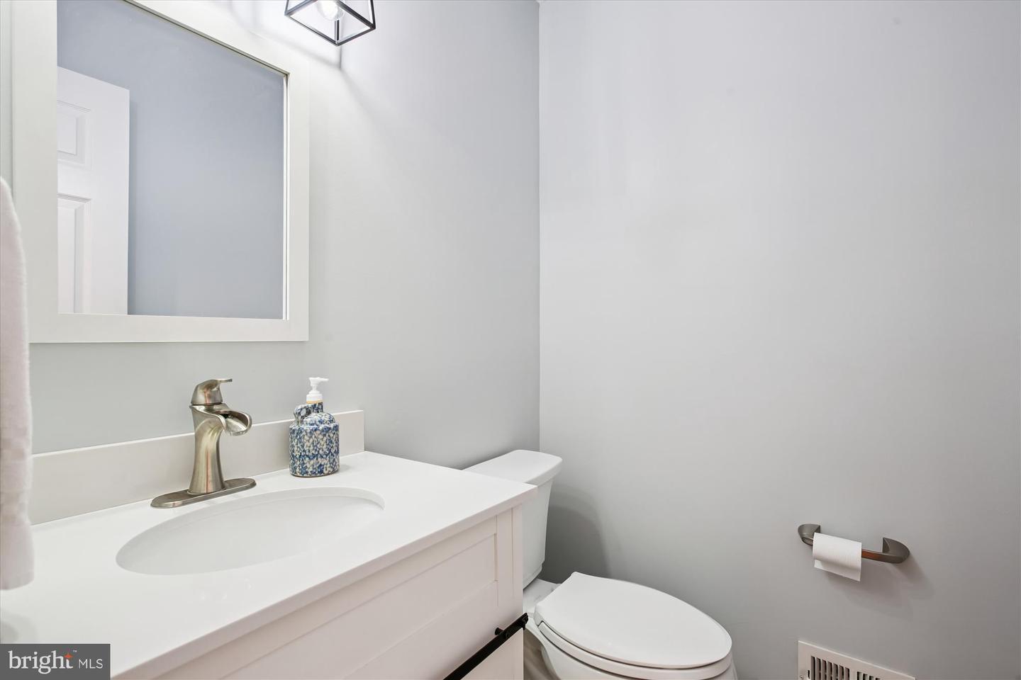 15243 CEDAR KNOLL CT, DUMFRIES, Virginia 22025, 5 Bedrooms Bedrooms, ,3 BathroomsBathrooms,Residential,For sale,15243 CEDAR KNOLL CT,VAPW2105358 MLS # VAPW2105358