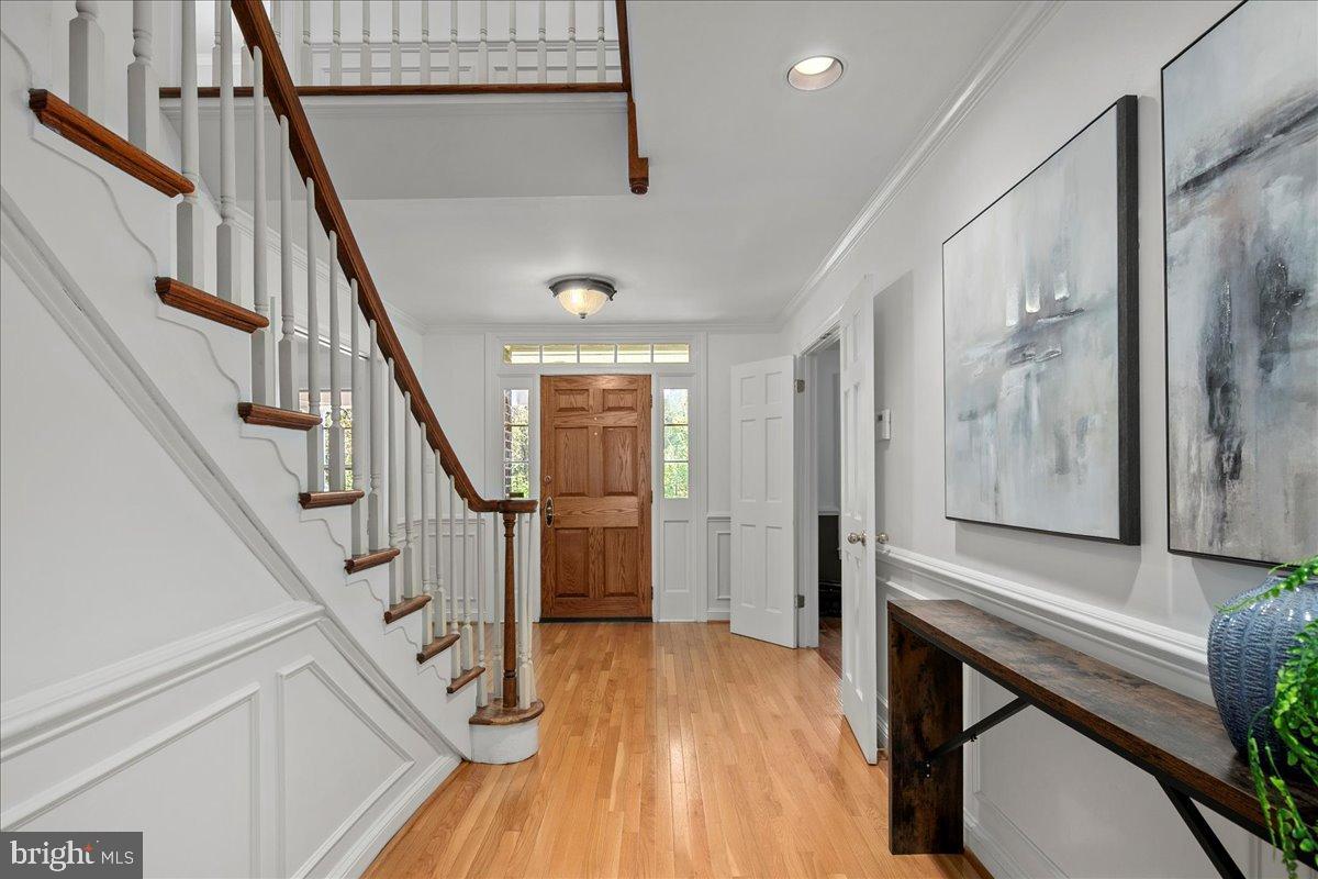 7308 BLUE DAN LN, CLIFTON, Virginia 20124, 7 Bedrooms Bedrooms, ,6 BathroomsBathrooms,Residential,For sale,7308 BLUE DAN LN,VAFX2272694 MLS # VAFX2272694