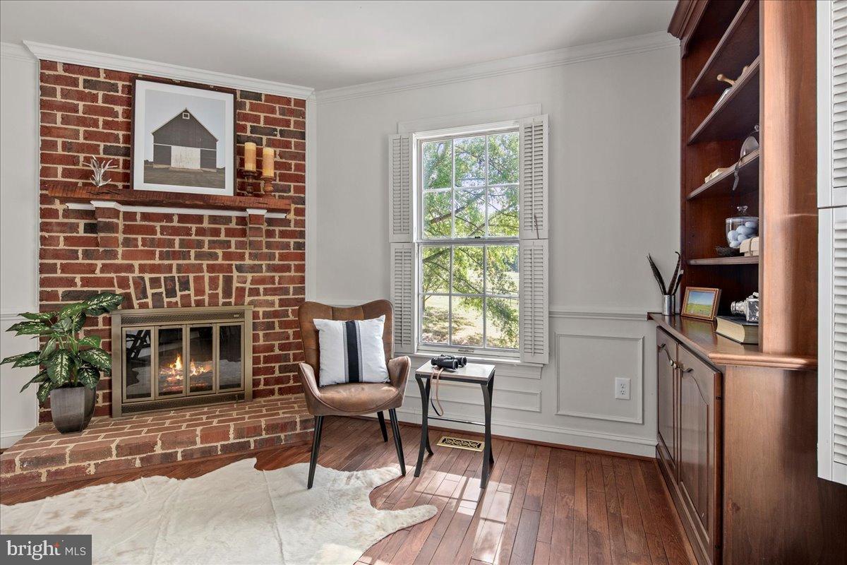 7308 BLUE DAN LN, CLIFTON, Virginia 20124, 7 Bedrooms Bedrooms, ,6 BathroomsBathrooms,Residential,For sale,7308 BLUE DAN LN,VAFX2272694 MLS # VAFX2272694